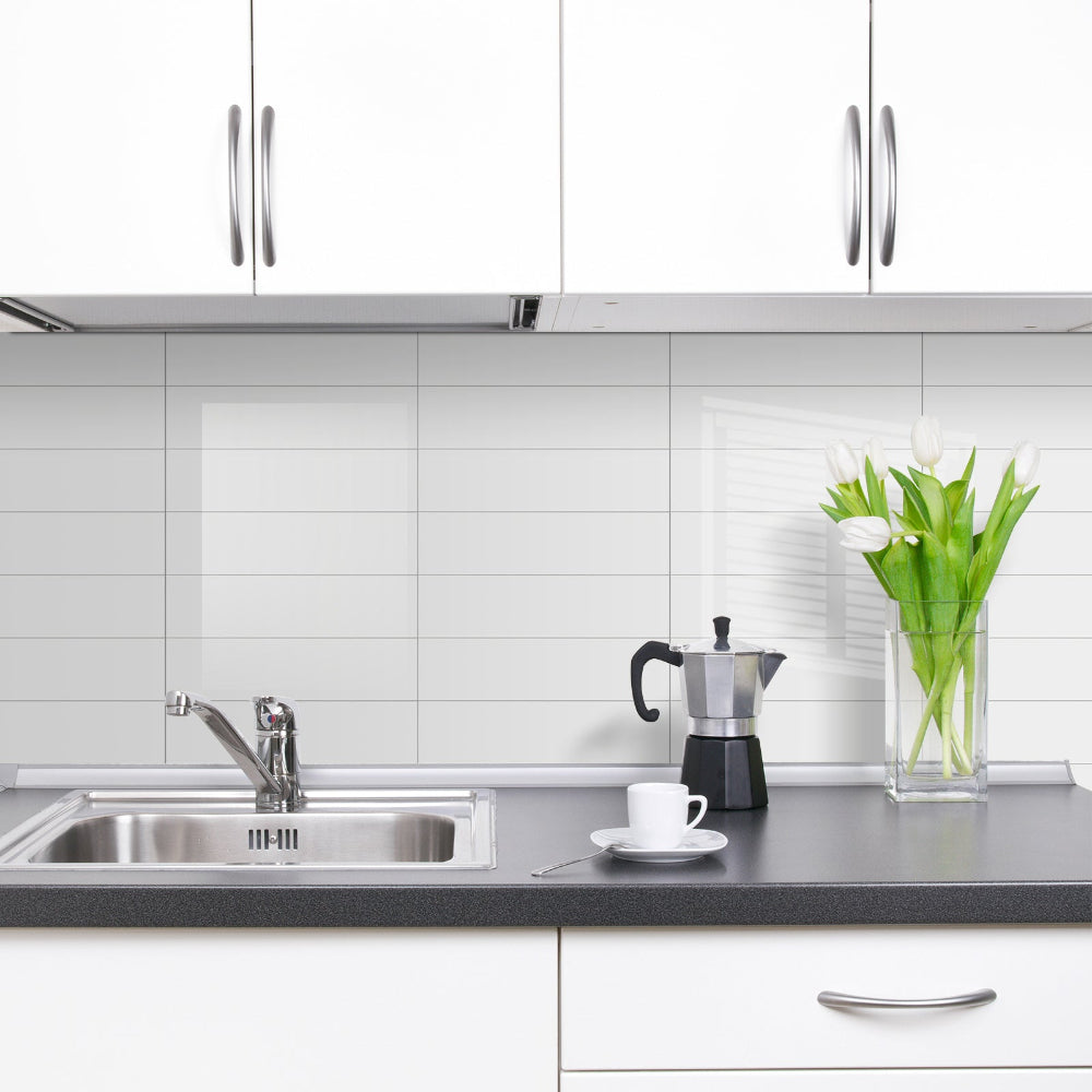 FLEXI Rectangular white gloss tiles in kitchen