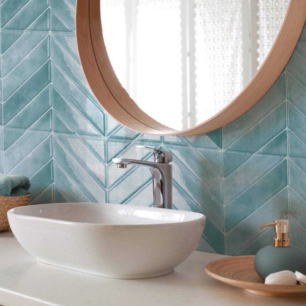 Chevron Taby in bathroom